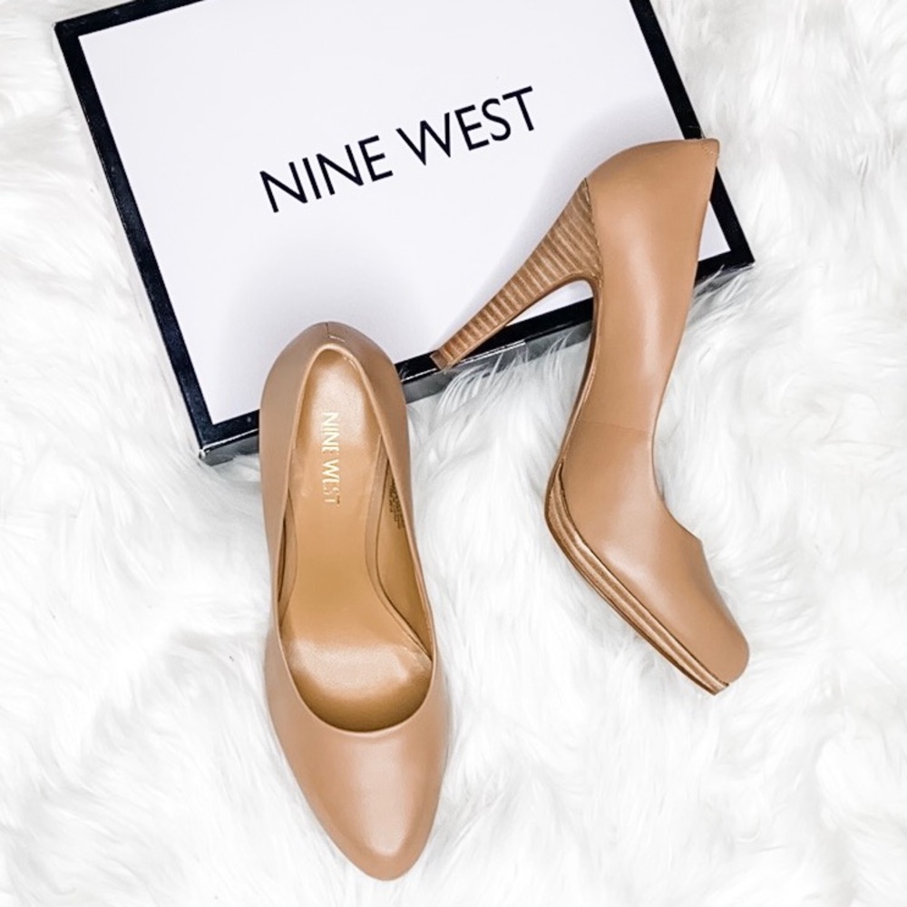 NEW Nine West Nude Pumps